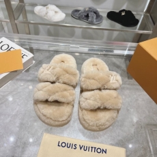 Louis Vuitton Slippers